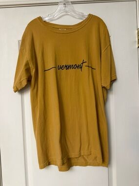 Comfort Colors Mustard Yellow 'Vermont' Graphic Tee